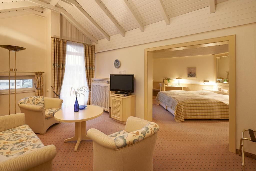 Hotel Kastanienhof Bad Münder am Deister Kamer foto