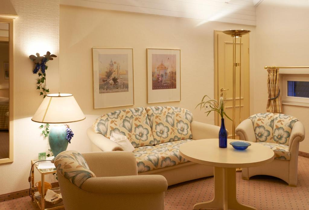 Hotel Kastanienhof Bad Münder am Deister Kamer foto